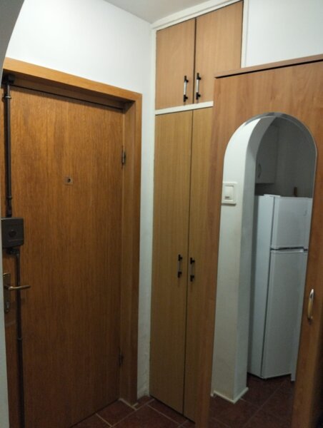 Dristor  - 5 minute de metrou