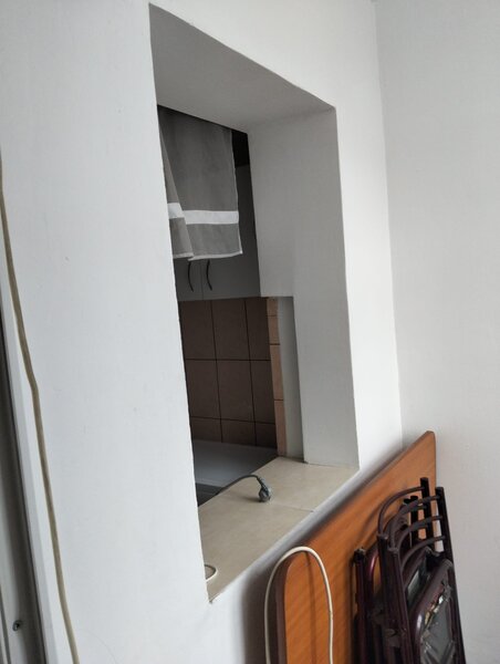 Dristor  - 5 minute de metrou