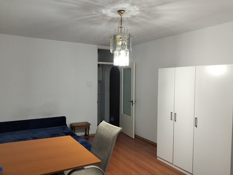 Dristor  - 5 minute de metrou